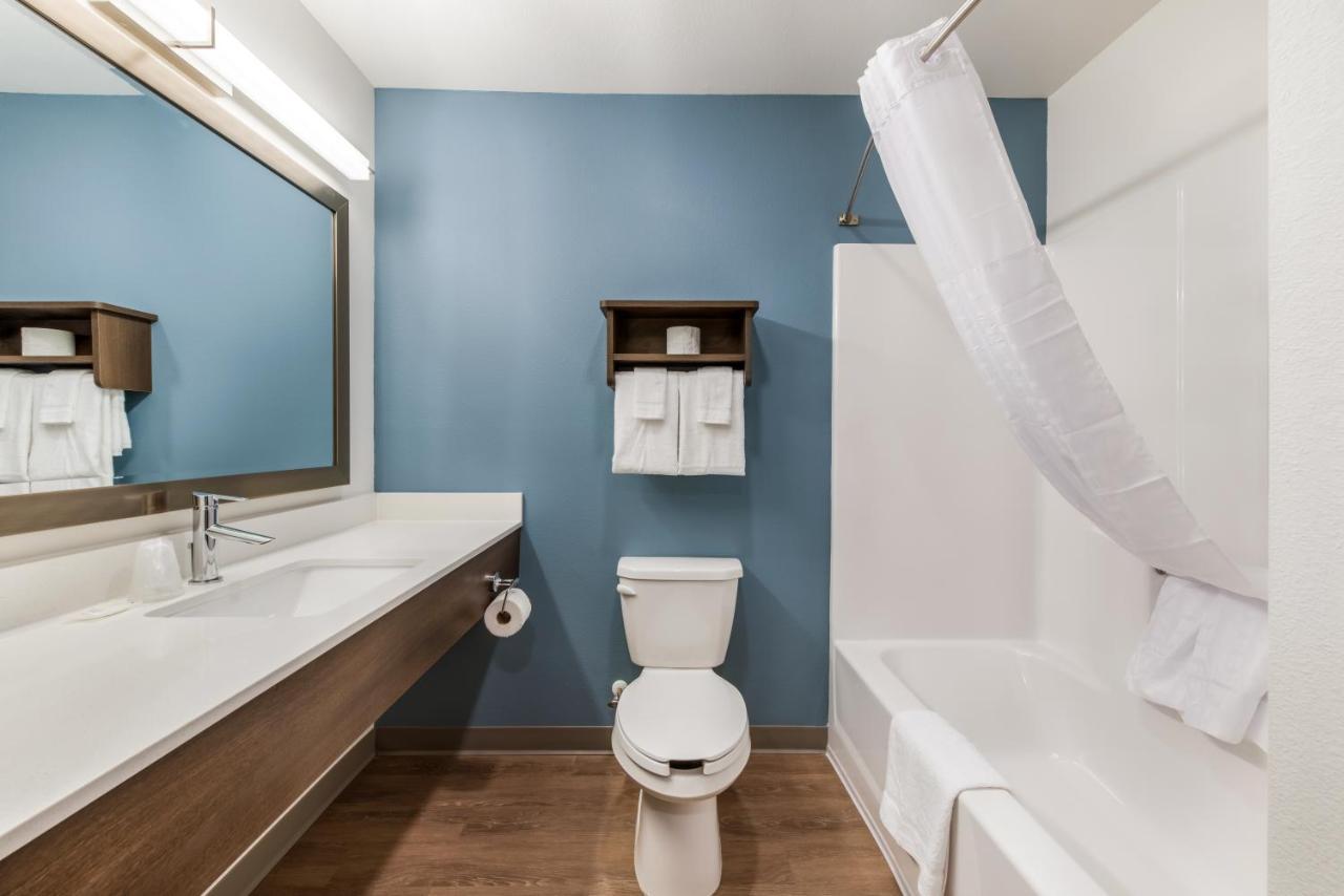 Woodspring Suites Charlotte - University Research Park ภายนอก รูปภาพ