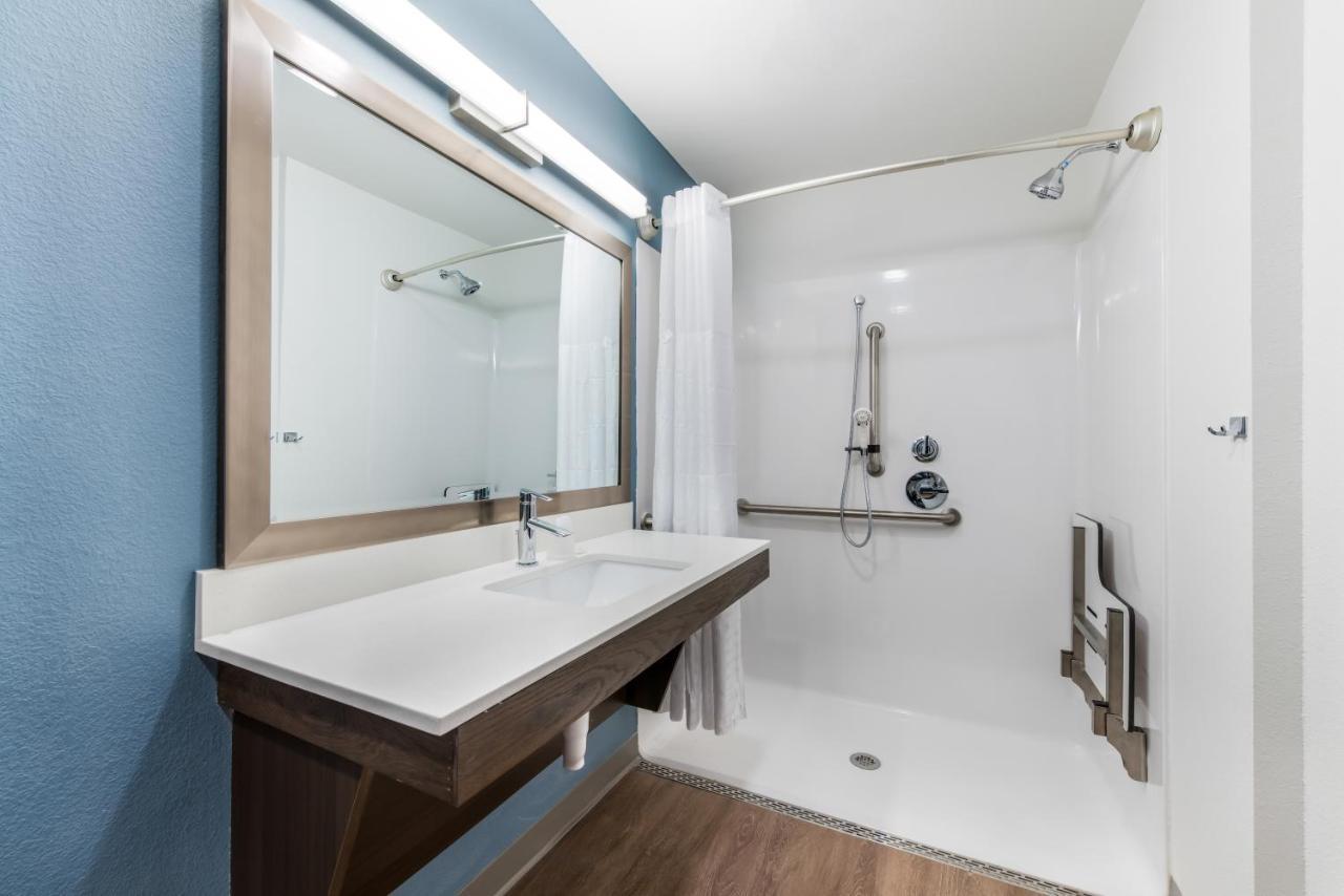 Woodspring Suites Charlotte - University Research Park ภายนอก รูปภาพ