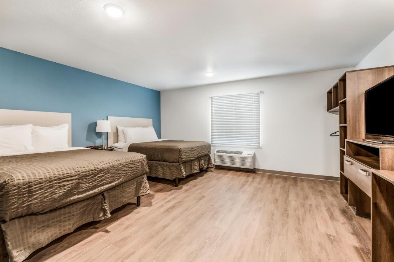 Woodspring Suites Charlotte - University Research Park ภายนอก รูปภาพ